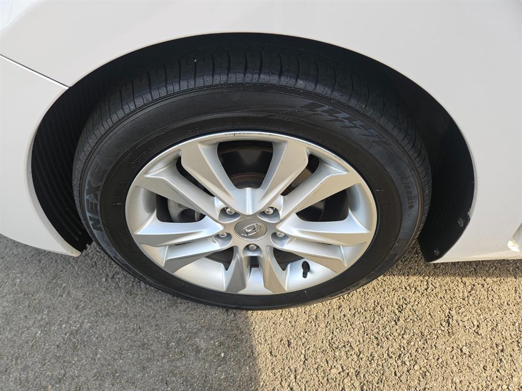 HYUNDAI i30 2013 Blanco - Importación desde Corea - HF Imports Iquique - Foto 15