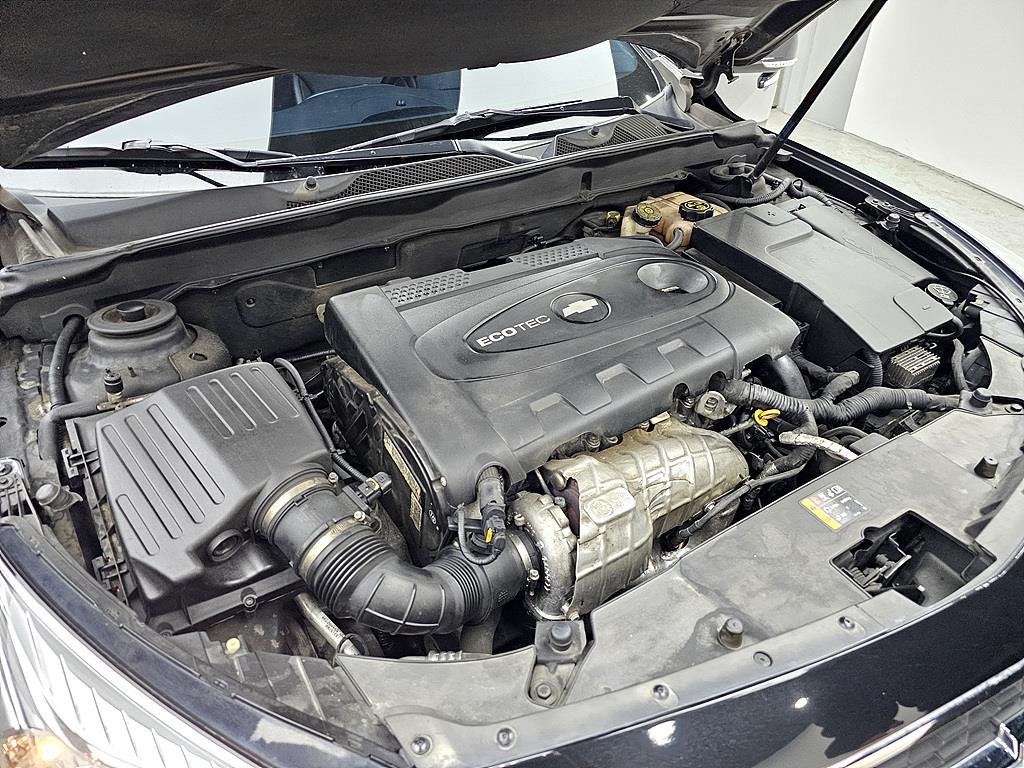 Chevrolet Malibu - Vista 6