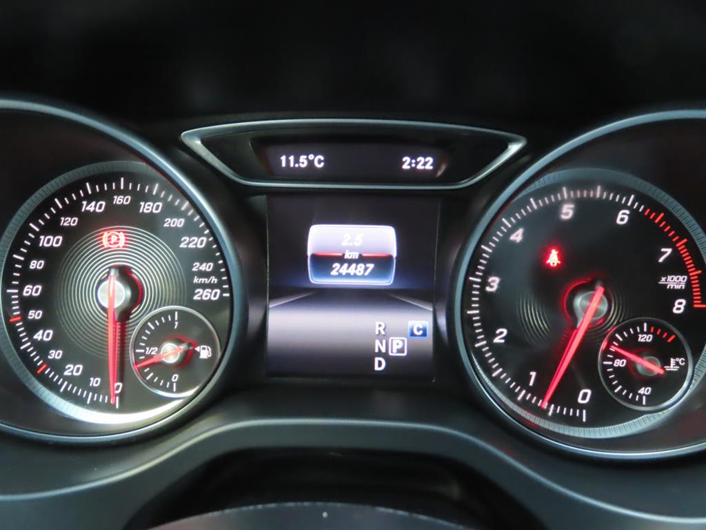 Mercedes Benz CLA Class 2019 Blanco - Importación desde Corea - HF Imports Iquique - Foto 8