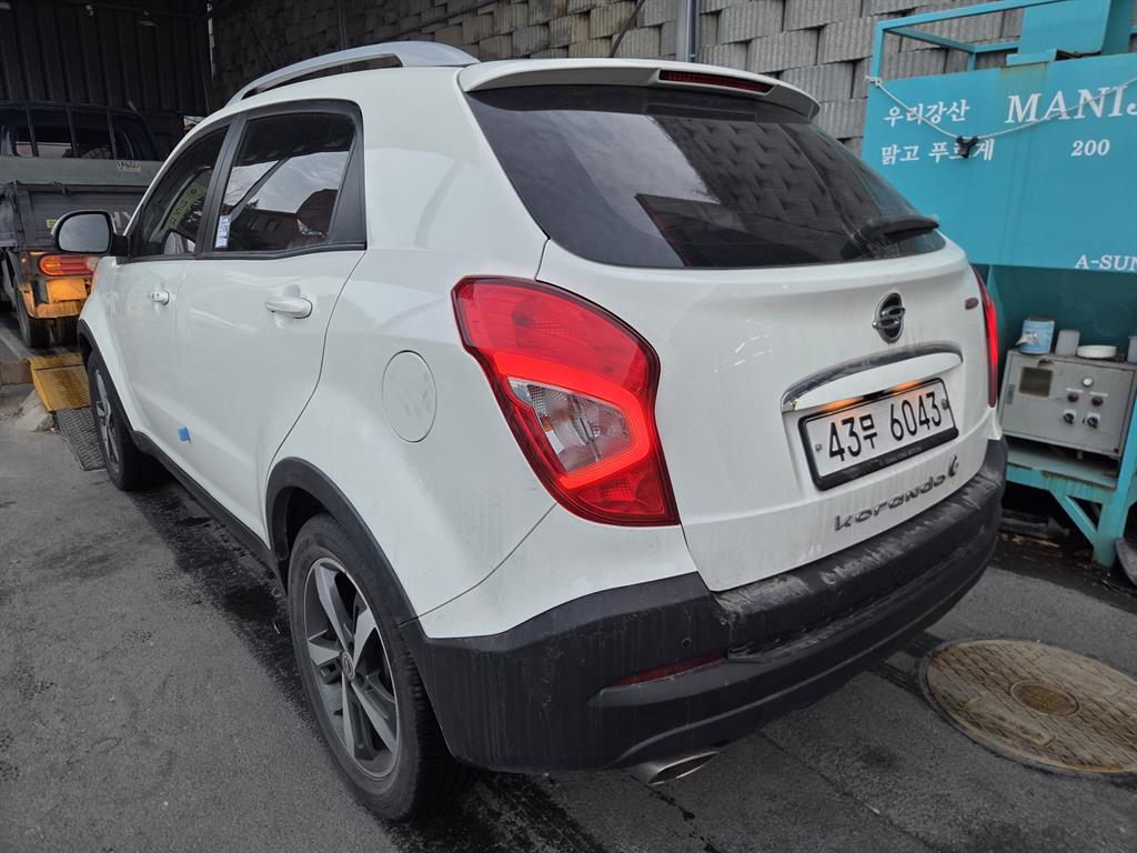 Ssangyong Korando - Vista 3