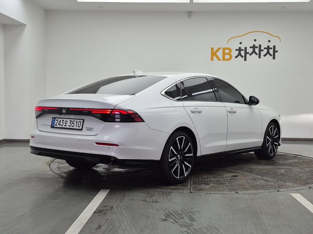 Honda Accord - Vista 4