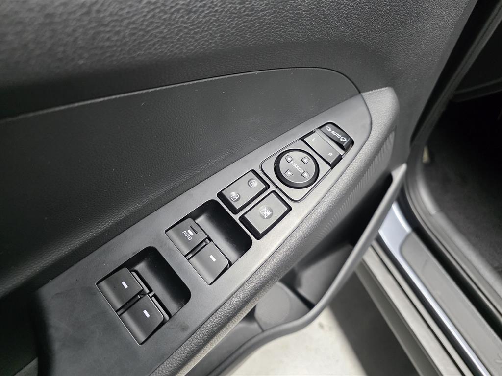 HYUNDAI Tucson 2018 Gris - Importación desde Corea - HF Imports Iquique - Foto 16