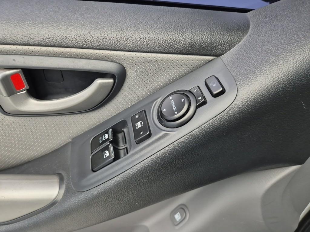 HYUNDAI Starex 2016 Blanco - Importación desde Corea - HF Imports Iquique - Foto 16