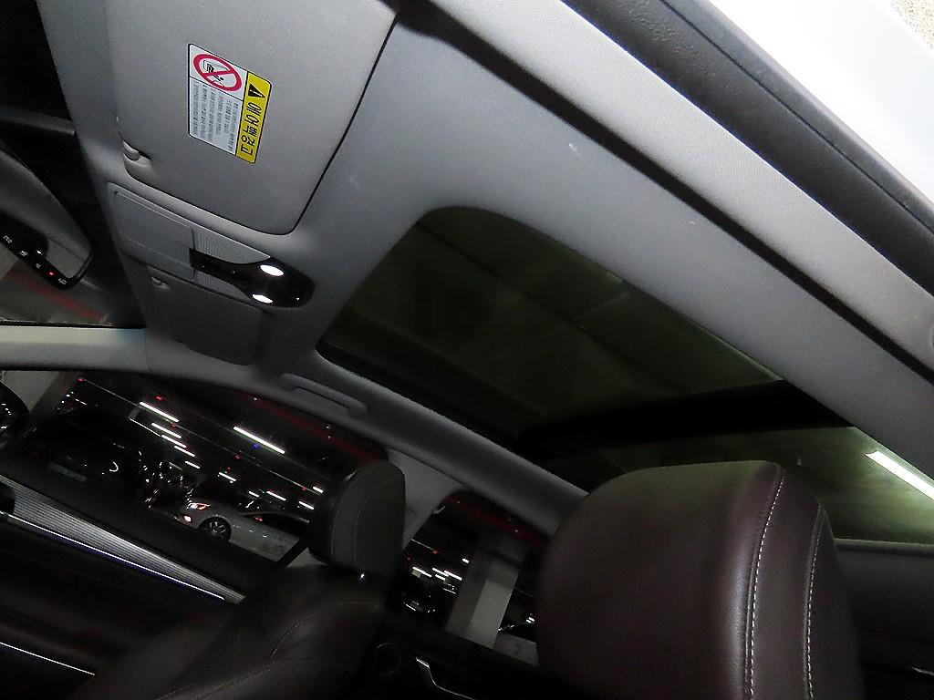 HYUNDAI Grandeur 2019 Blanco - Importación desde Corea - HF Imports Iquique - Foto 17