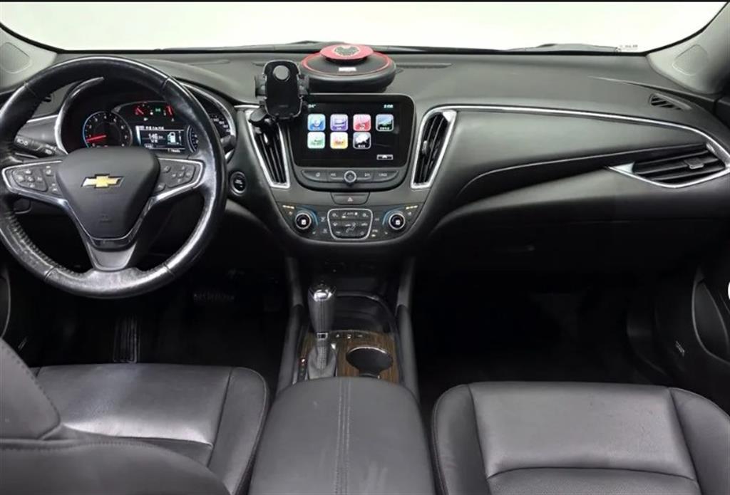 Chevrolet Malibu - Vista 7