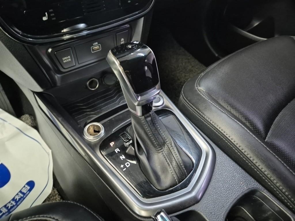 Ssangyong Tivoli 2020 Azul - Importación desde Corea - HF Imports Iquique - Foto 16