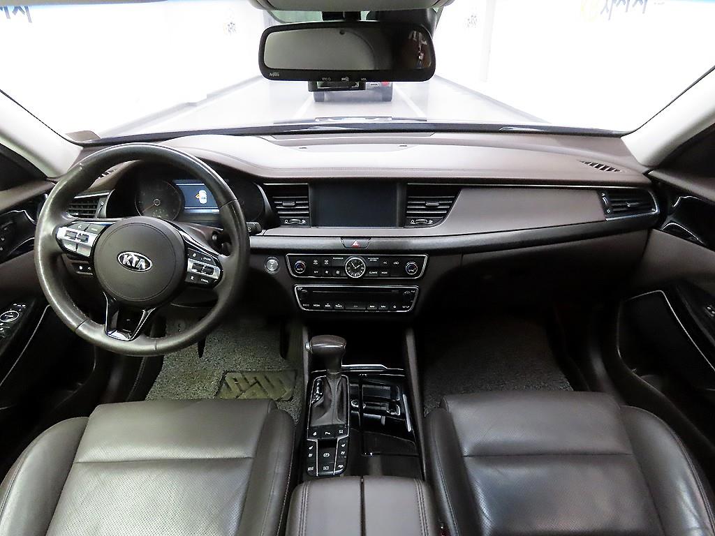 KIA K7 - Vista 8
