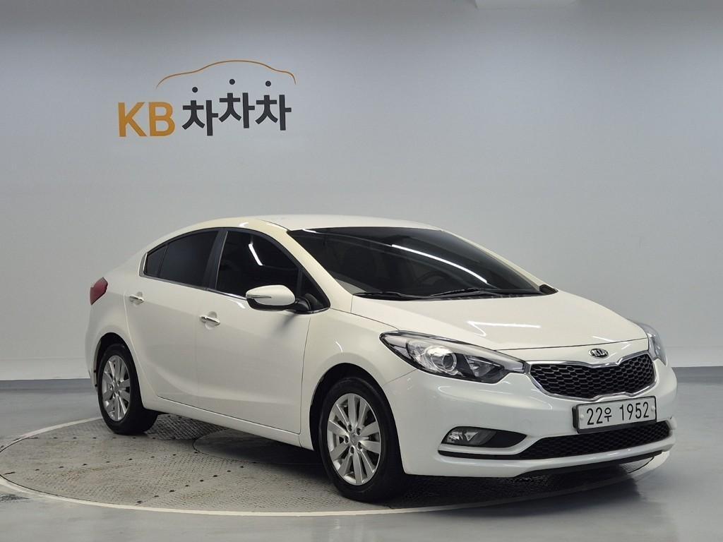 KIA K3 - Vista 4
