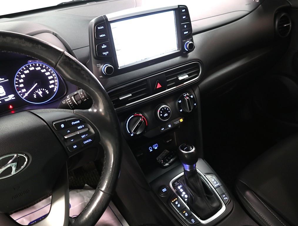 HYUNDAI Kona - Vista 10