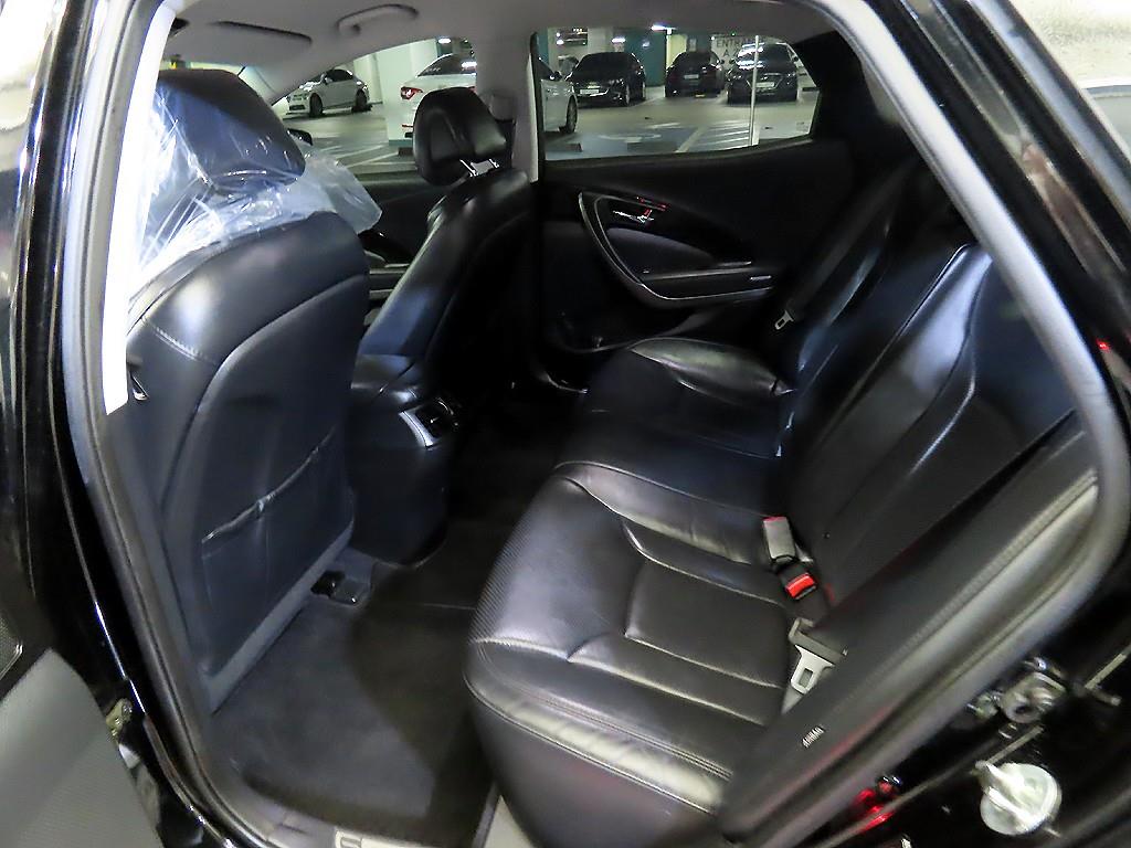 HYUNDAI Grandeur - Vista 7