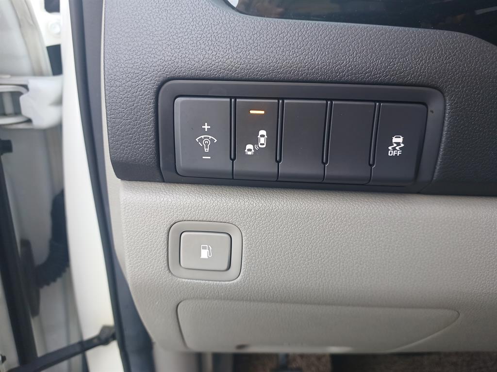 KIA Carnival 2018 Blanco - Importación desde Corea - HF Imports Iquique - Foto 19