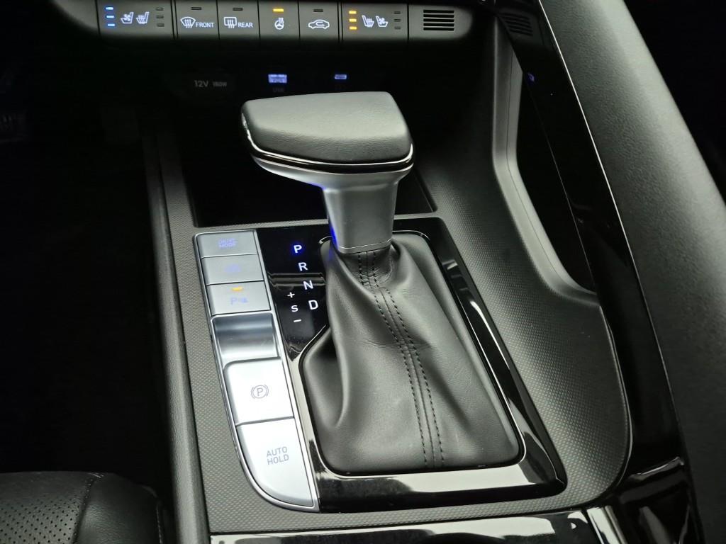 HYUNDAI Avante - Vista 8