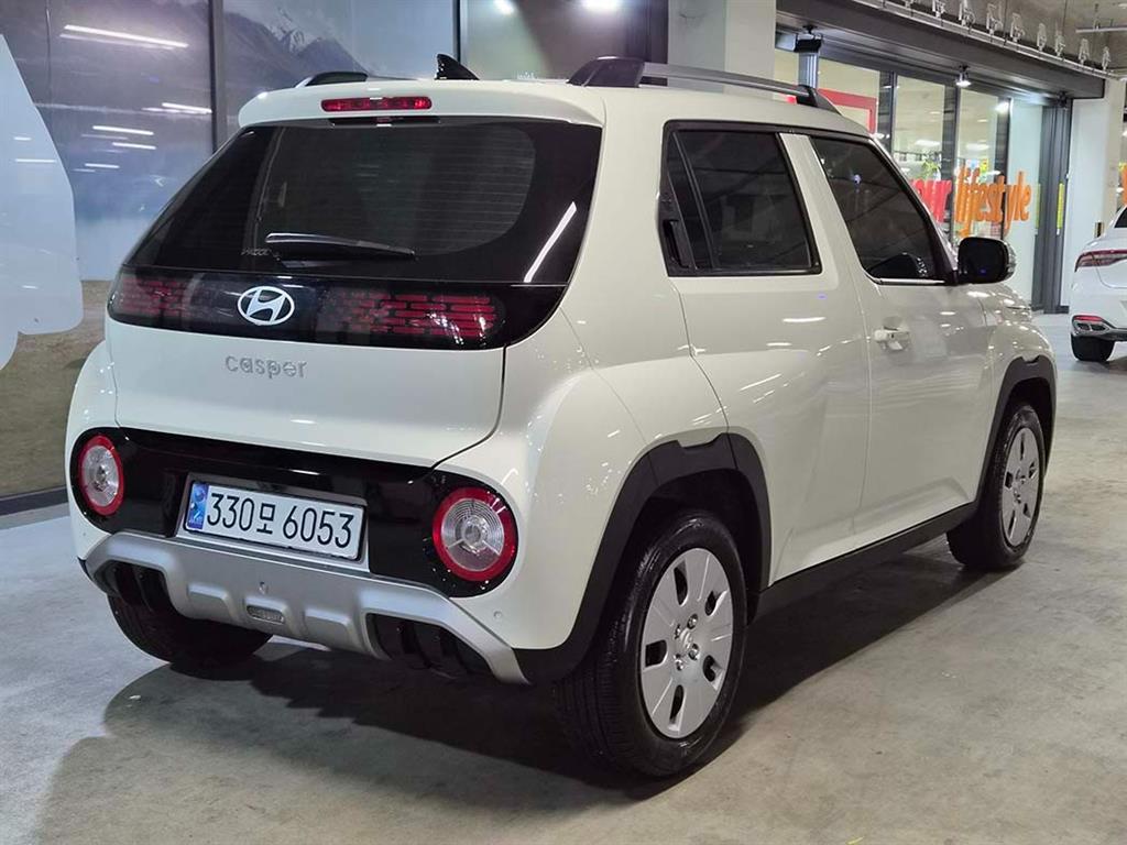 HYUNDAI Casper - Vista 4