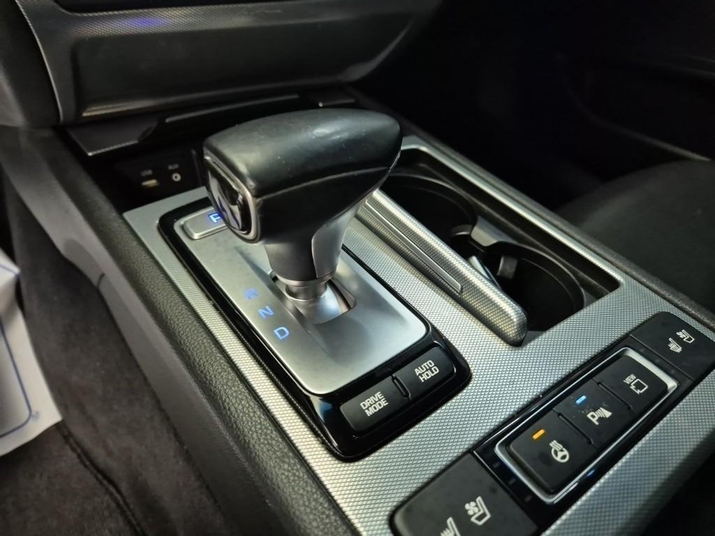 Genesis G80 - Vista 8