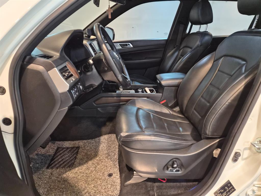 Ssangyong Rexton - Vista 11