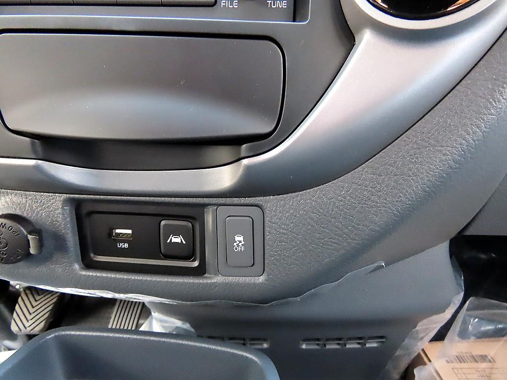 Small Truck Normal Box(High Deck) 2025 Blanco - Importación desde Corea - HF Imports Iquique - Foto 15