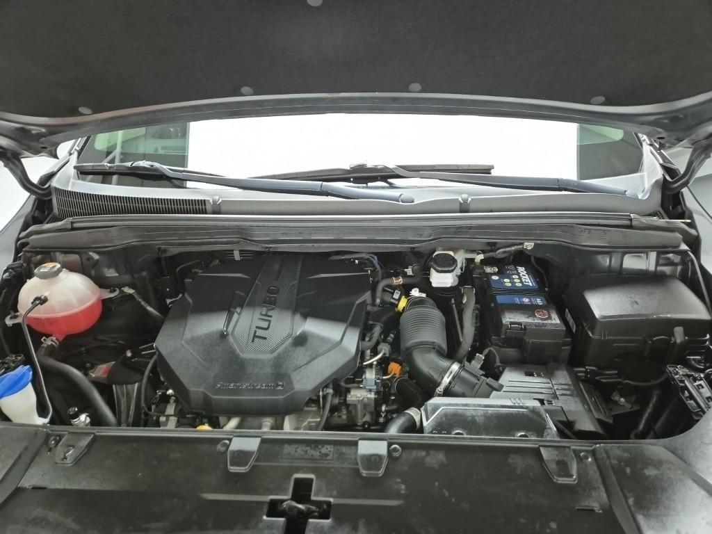 KIA Carnival - Vista 5