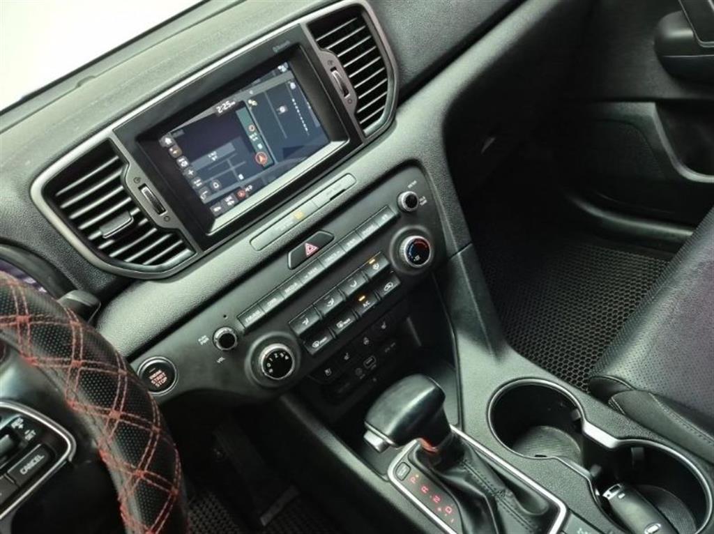 KIA Sportage - Vista 10