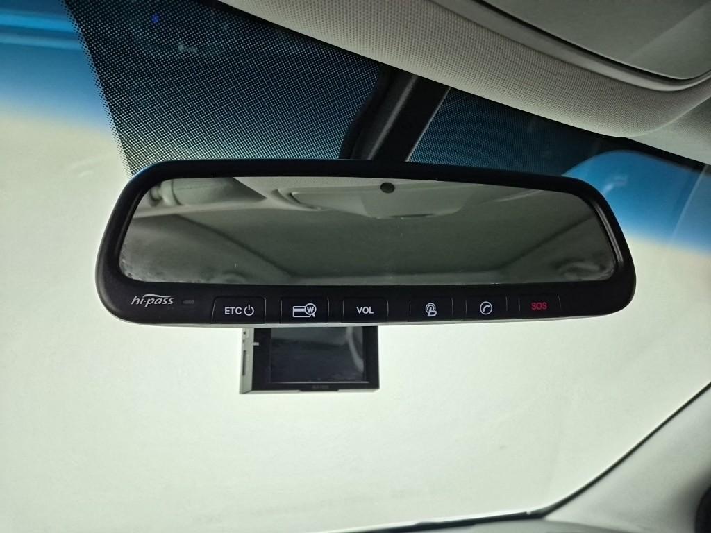 HYUNDAI Santa Fe 2015 Blanco - Importación desde Corea - HF Imports Iquique - Foto 18