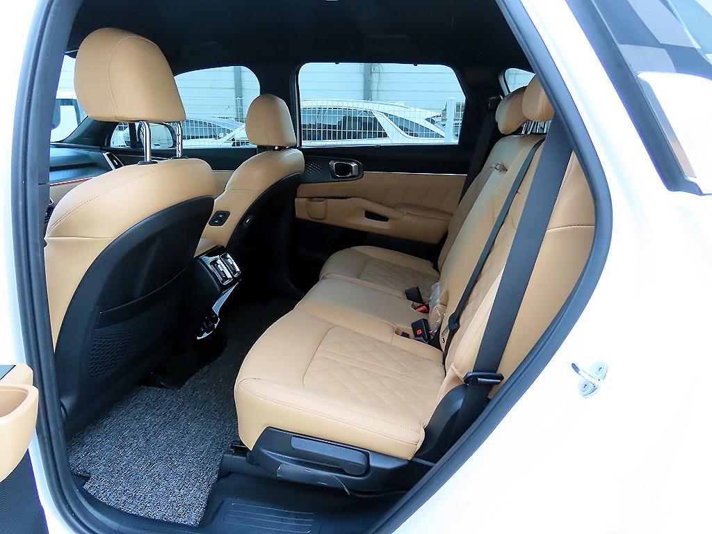 KIA Sorento - Vista 6