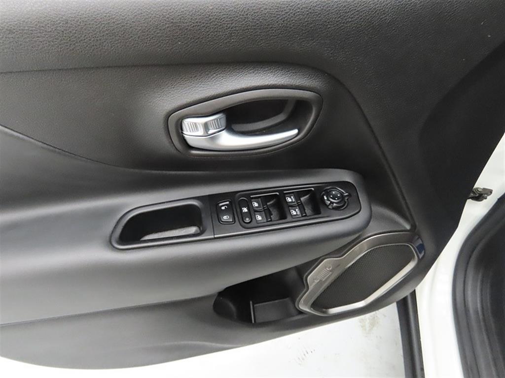 Jeep Renegade - Vista 12