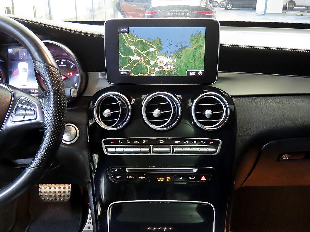 Mercedes Benz GLC Class - Vista 11