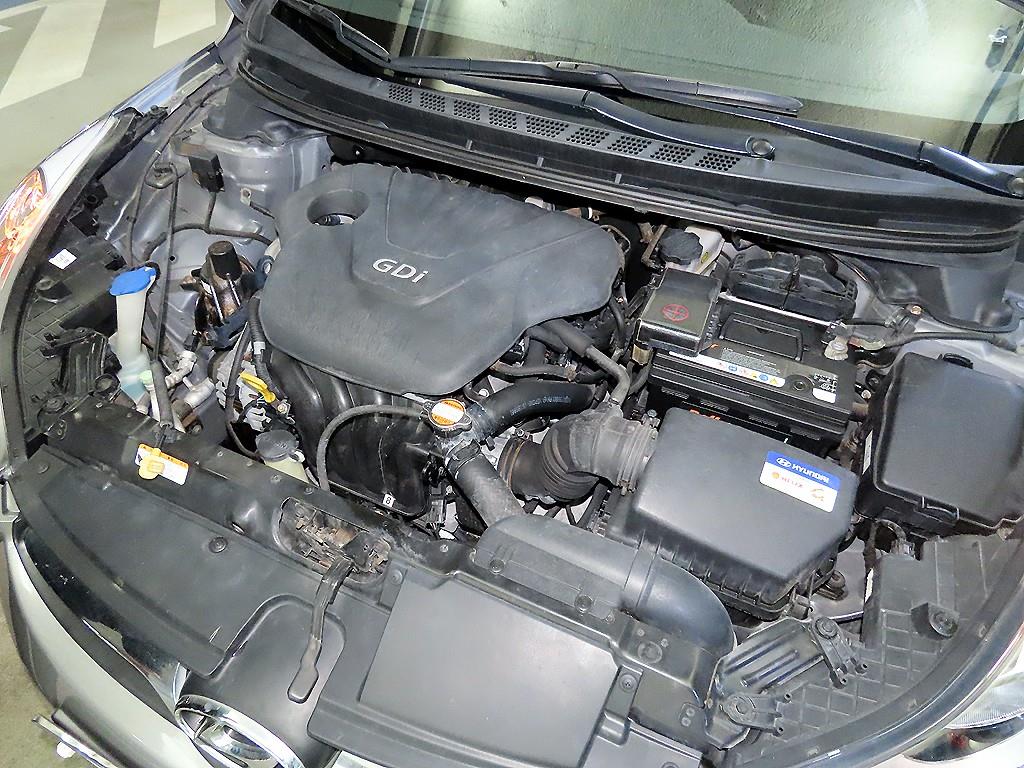 HYUNDAI Avante 2011 Gris - Importación desde Corea - HF Imports Iquique - Foto 15