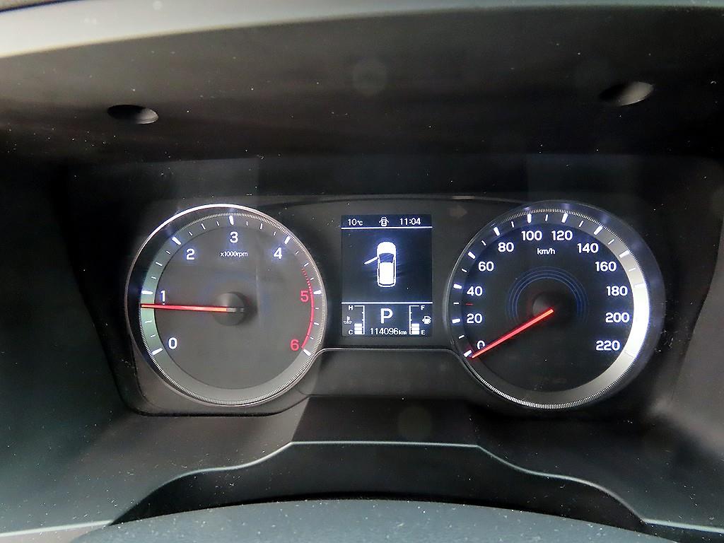 Ssangyong Korando - Vista 9