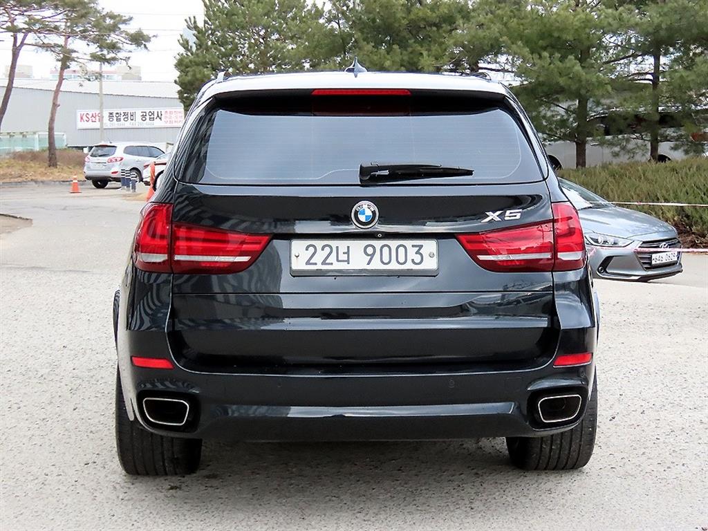 BMW X5 - Vista 4
