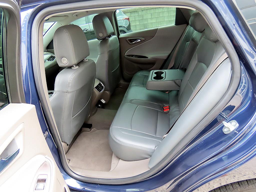 Chevrolet Malibu - Vista 6