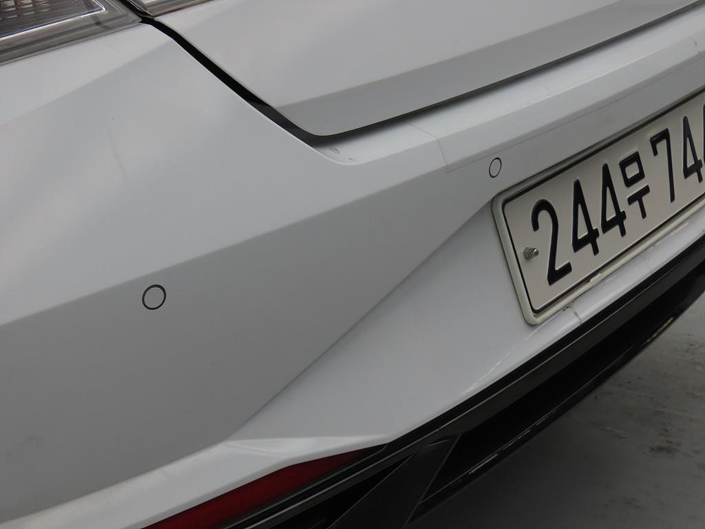 HYUNDAI Avante 2022 Blanco - Importación desde Corea - HF Imports Iquique - Foto 18