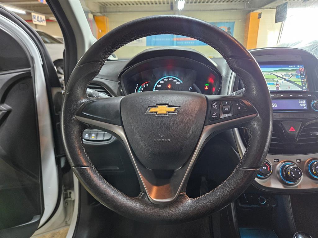 Chevrolet Spark - Vista 10