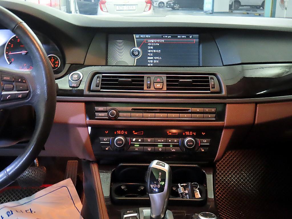 BMW 5 Series - Vista 11