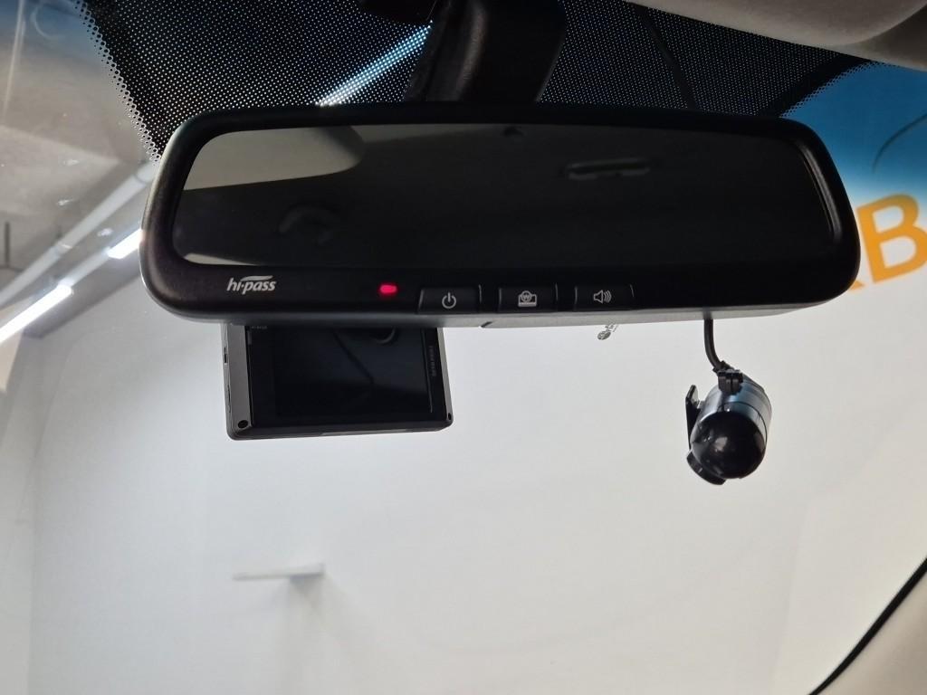 Ssangyong Tivoli 2016 Azul - Importación desde Corea - HF Imports Iquique - Foto 17