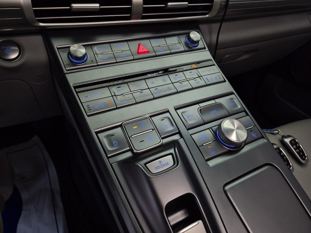 HYUNDAI Nexo - Vista 8