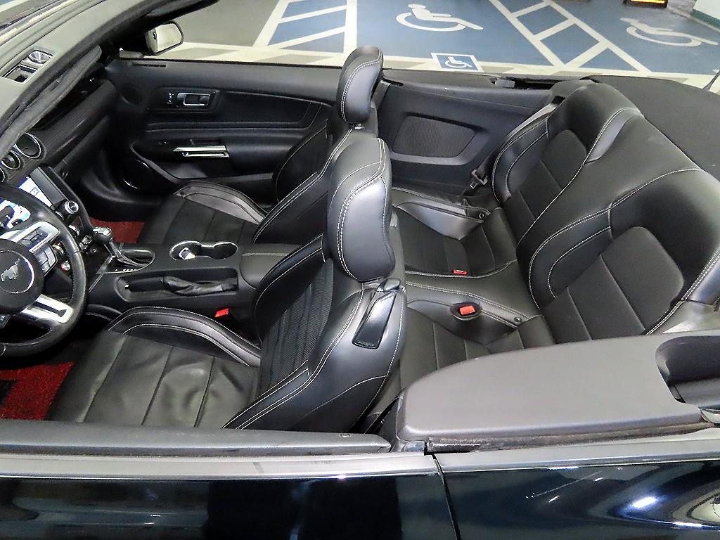 Ford Mustang - Vista 9