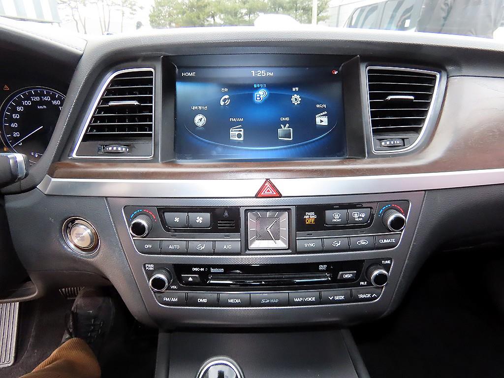 HYUNDAI Genesis 2016 Negro - Importación desde Corea - HF Imports Iquique - Foto 13