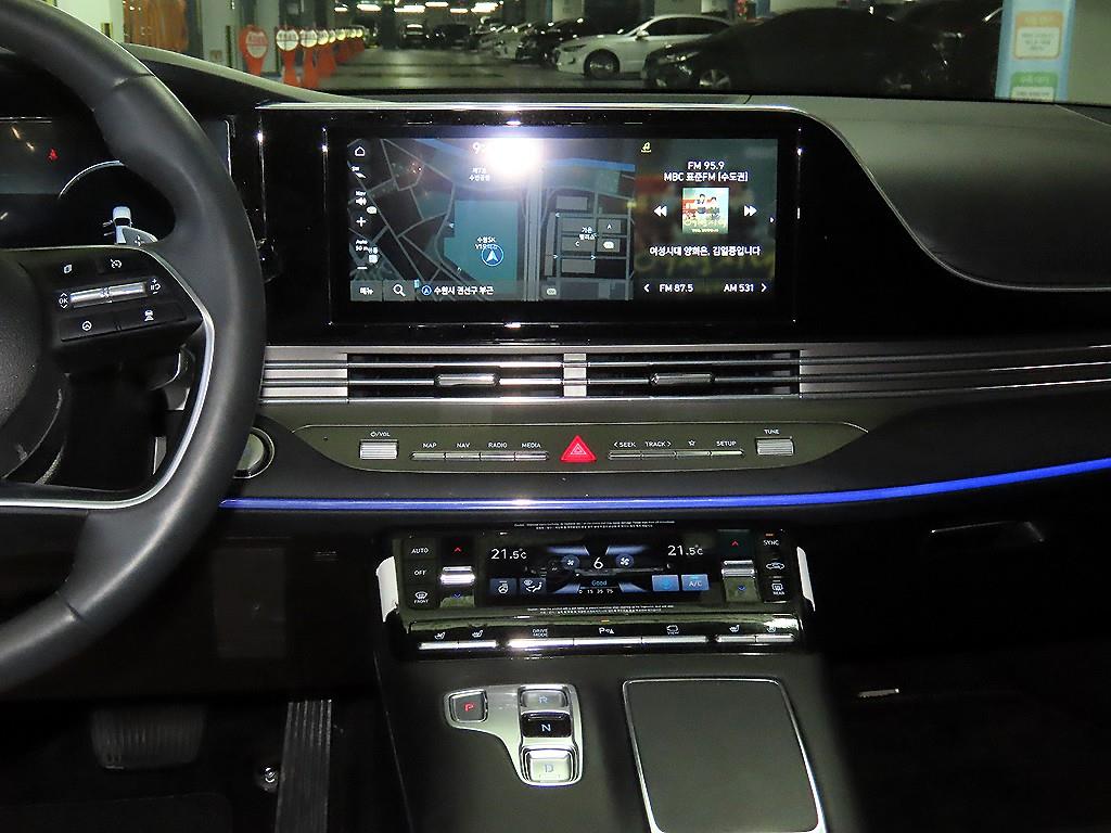 HYUNDAI Grandeur - Vista 11