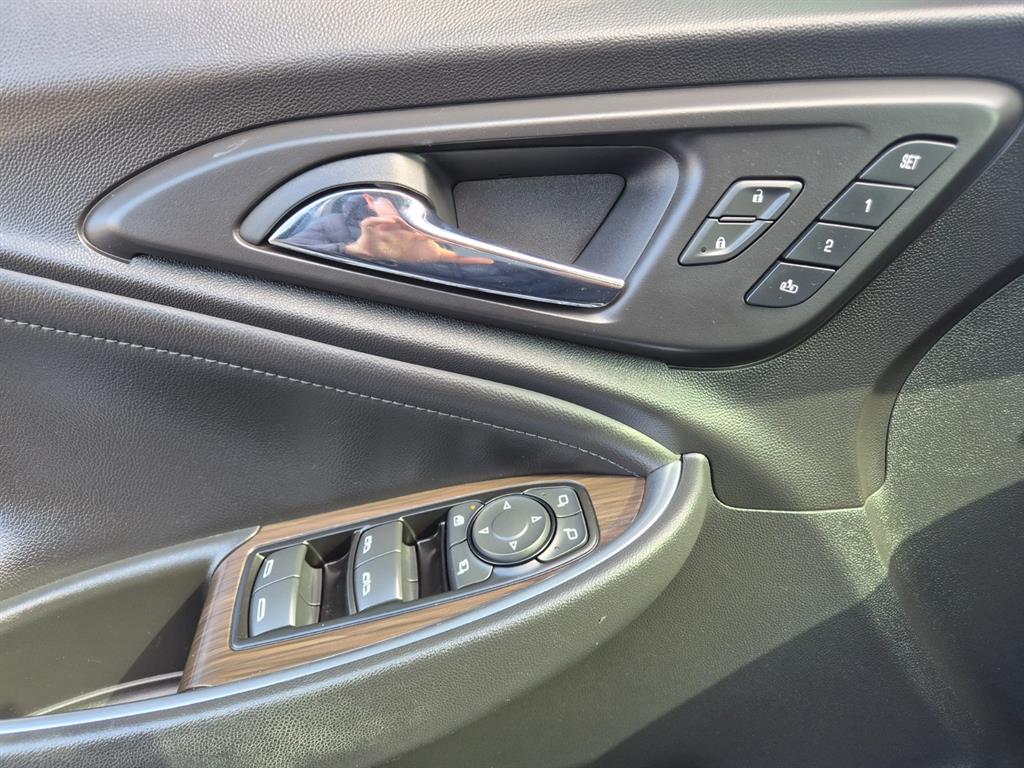 Chevrolet Malibu - Vista 8