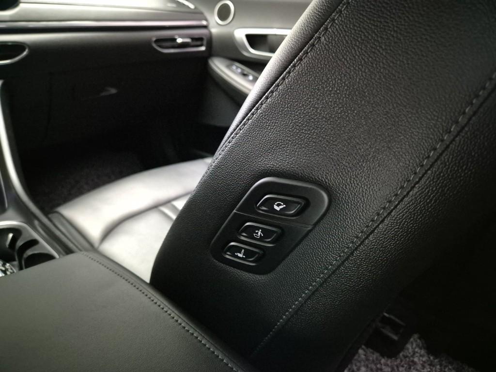 HYUNDAI Sonata 2022 Negro - Importación desde Corea - HF Imports Iquique - Foto 16