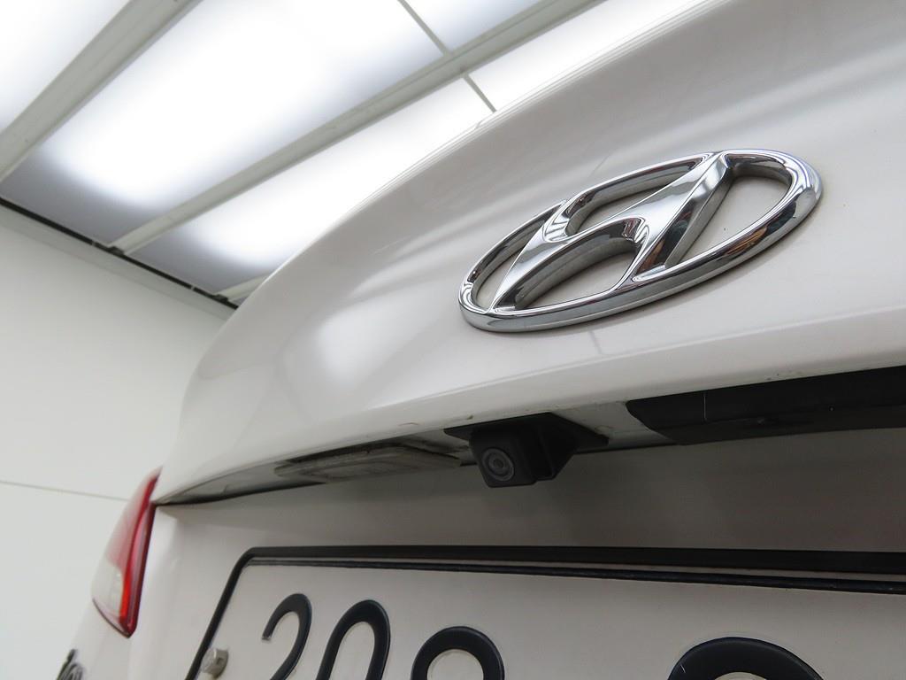 HYUNDAI i40 2012 Blanco - Importación desde Corea - HF Imports Iquique - Foto 17