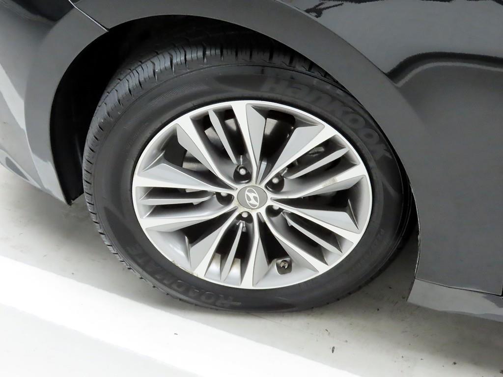 HYUNDAI Grandeur 2015 Negro - Importación desde Corea - HF Imports Iquique - Foto 19