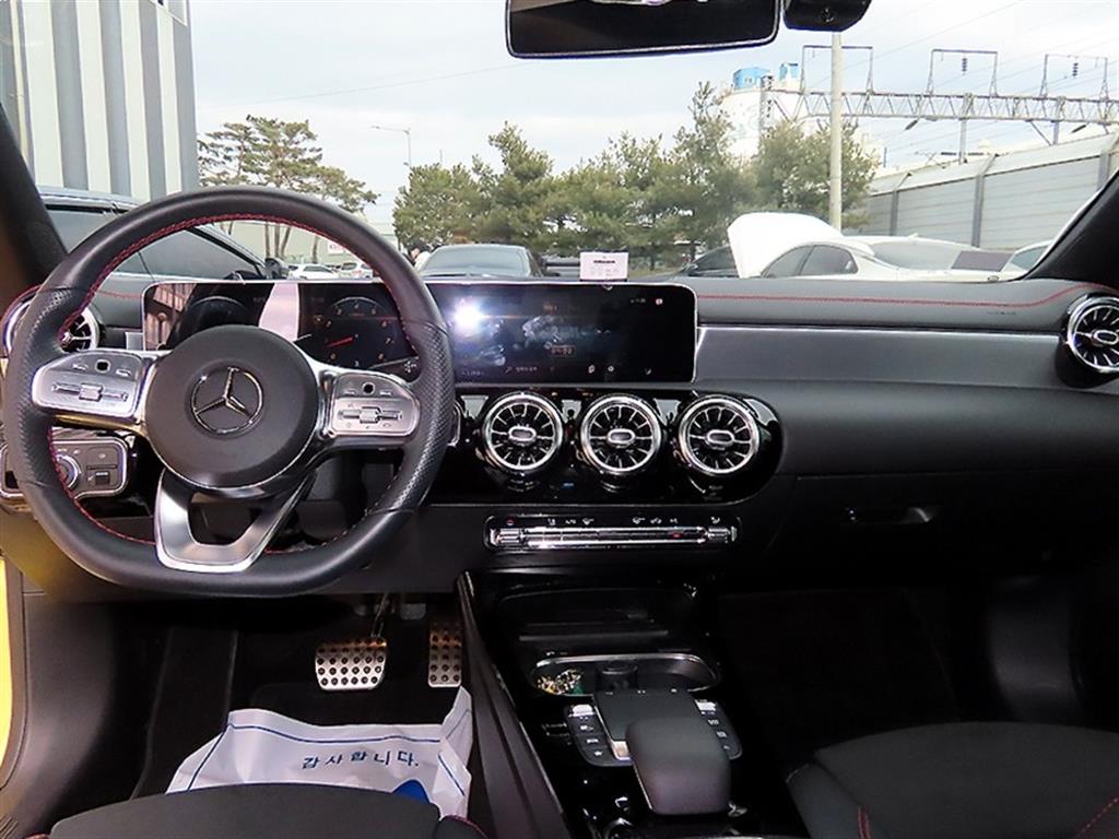 Mercedes Benz CLA Class - Vista 7