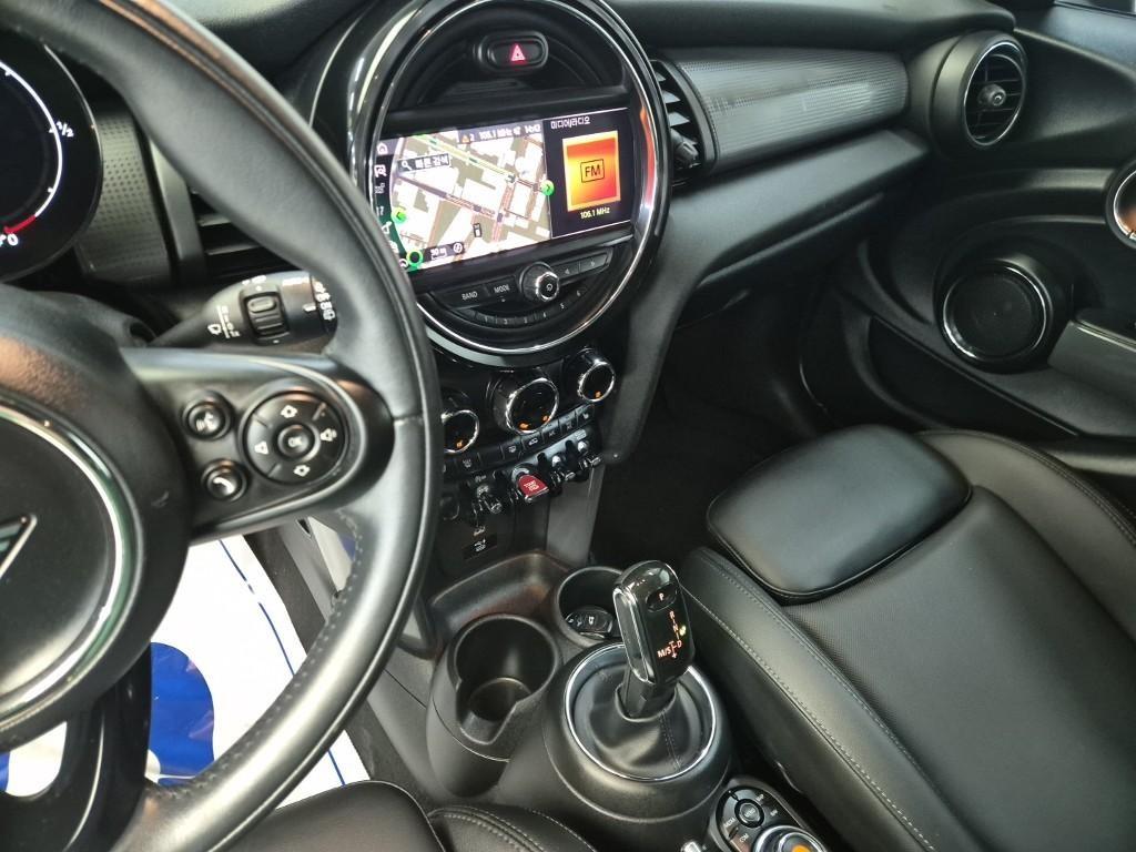 Mini Cooper - Vista 11