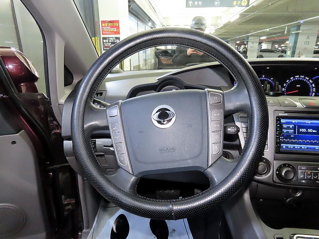 Ssangyong Korando - Vista 8