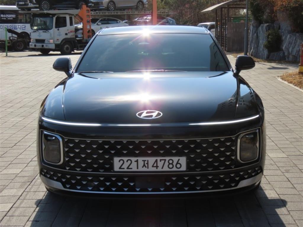 HYUNDAI Grandeur 2023 Negro - Importación desde Corea - HF Imports Iquique - Foto 1