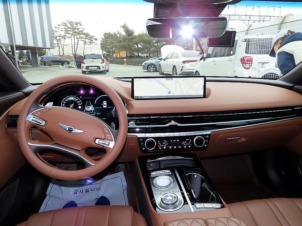 Genesis G80 - Vista 7