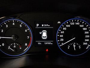 HYUNDAI Kona - Vista 11