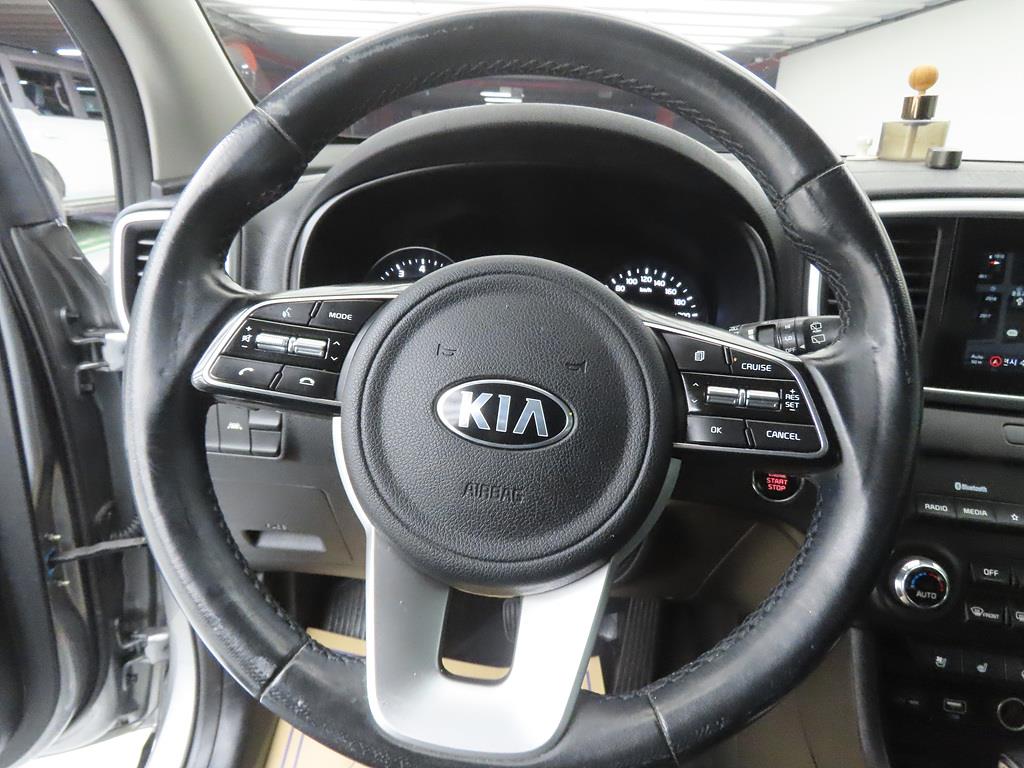 KIA Sportage - Vista 8