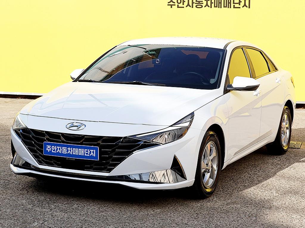 HYUNDAI Avante 2021 Blanco - Importación desde Corea - HF Imports Iquique - Foto 1